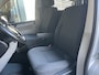 Volkswagen Transporter 2.0 TSI L2H1 Benzine Dubbele Schuifdeur Airco Cruise controle Bpm vrij Trekhaak Klep achter Omvormer Kastinrichting Standkachel Euro 6 Benzine Ideaal voor ombouw naar Camper !!
