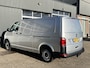 Volkswagen Transporter 2.0 TSI L2H1 Benzine Dubbele Schuifdeur Airco Cruise controle Bpm vrij Trekhaak Klep achter Omvormer Kastinrichting Standkachel Euro 6 Benzine Ideaal voor ombouw naar Camper !!