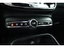 Volvo XC40 1.5 T5 Plug-in hybrid Plus Dark | ACC | Blis | H&K audio | 19' | Memory stoelen |