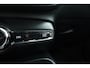 Volvo XC40 1.5 T5 Plug-in hybrid Plus Dark | ACC | Blis | H&K audio | 19' | Memory stoelen |