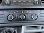 Volkswagen Transporter 2.0 TDI L2H1 DC Airco Cruise controle Telefoonverbinding Trekhaak 2200kg trekgewicht Parkeersensoren achter Schuifdeur Euro 6 DC 1e eigenaar Dealer onderhouden