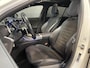 Mercedes-Benz C-klasse Estate 300 e AMG Line C63 Diffuser/18"/Panoramadak/Laser LED/Trekhaak/Stoelverwarming + memory l + r/Adaptieve cruise/Sfeerverlichting premium/Elektrische klep/Apple Carplay & Android Auto