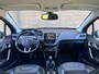 Peugeot 2008 1.2 PureTech Allure·Climate·Cruise·Bluetooth·17 inch velgen