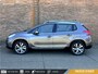 Peugeot 2008 1.2 PureTech Allure·Climate·Cruise·Bluetooth·17 inch velgen