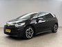 Volkswagen ID.3 First Plus 58 kWh | Snelladen | SOH 92% | IQ Lights | Sfeer | Camera | Trekhaak | Carplay