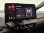 Volkswagen ID.3 First Plus 58 kWh | Snelladen | SOH 92% | IQ Lights | Sfeer | Camera | Trekhaak | Carplay
