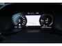 Volvo XC40 1.5 T4 Recharge R-Design | Stoelverwarming | Apple CarPlay | Stuurverwarming | Camera |