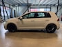 Volkswagen Golf 1.5 TSI Highline Business R line