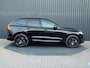 Volvo XC60 2.0 T6 Plug-in hybrid AWD Plus Black Edition | Harman/ Kardon | 360 Camera | Blind Spot | Panodak | Trekhaak wegkl. | Prijs Rijklaar!!