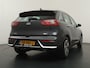 Kia Niro Hybrid 1.6 GDi First Edition Navigatie - Achteruitrijcamera - Climate Control - Parkeersensoren - Trekhaak - Virena zekerheidspakket € 895,-