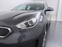 Kia Niro Hybrid 1.6 GDi First Edition Navigatie - Achteruitrijcamera - Climate Control - Parkeersensoren - Trekhaak - Virena zekerheidspakket € 895,-
