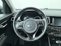 Kia Niro Hybrid 1.6 GDi First Edition Navigatie - Achteruitrijcamera - Climate Control - Parkeersensoren - Trekhaak - Virena zekerheidspakket € 895,-