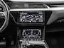 Audi E-tron 55 quattro 95 kWh 408pk S Edition · SOH 96,8% · Camera · Luchtvering · Afneembare Trekhaak · Head-Up Display · Elek. Achterklep · Stoelverwarming · 20"Velgen ·