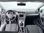 Volkswagen Golf Variant 1.0 TSI Connected Series - Navigatie - Climate Control - Parkeersensoren - Lichtmetalen Velgen