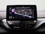 Volkswagen ID.4 Life 77 kWh 204 PK | Climate Control | Stoelverwarming | Stuurverwarming | Cruise Control Adaptief | Parkeersensoren Voor + Achter | Navigatie | Apple Carplay | Android Auto |