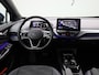 Volkswagen ID.4 Life 77 kWh 204 PK | Climate Control | Stoelverwarming | Stuurverwarming | Cruise Control Adaptief | Parkeersensoren Voor + Achter | Navigatie | Apple Carplay | Android Auto |