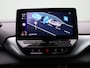 Volkswagen ID.4 Life 77 kWh 204 PK | Climate Control | Stoelverwarming | Stuurverwarming | Cruise Control Adaptief | Parkeersensoren Voor + Achter | Navigatie | Apple Carplay | Android Auto |
