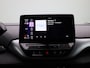 Volkswagen ID.4 Life 77 kWh 204 PK | Climate Control | Stoelverwarming | Stuurverwarming | Cruise Control Adaptief | Parkeersensoren Voor + Achter | Navigatie | Apple Carplay | Android Auto |