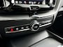 Volvo XC60 T8 Plug-in hybrid AWD Plus Bright | Panoramadak | 360° camera | Harman Kardon | Stoel- en Stuurverwarming | Trekhaak