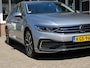 Volkswagen Passat 1.4 TSI PHEV GTE BNS / Sportstoelen / Led / Stoelverw. / 17 Inch / Camera / BOVAG garantie