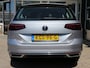 Volkswagen Passat 1.4 TSI PHEV GTE BNS / Sportstoelen / Led / Stoelverw. / 17 Inch / Camera / BOVAG garantie