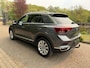Volkswagen T-Roc 1.5 TSI Sport 150PK DSG | Camera | Digidash | Keyless | Led | Adaptive | Trekhaak |
