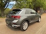 Volkswagen T-Roc 1.5 TSI Sport 150PK DSG | Camera | Digidash | Keyless | Led | Adaptive | Trekhaak |