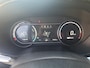 Kia Niro EV e-Niro DynamicPlusLine 64 kWh | Schuifdak | Stoel en stuurverwarming | Navigatie | Camera | Adaptieve cruise control | Getinte ramen achter | Camera |