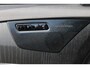 Volvo XC90 T8 Twin Engine AWD Inscription Adaptieve Cruise Control met Pilot Assist | Harman Kardon audiosysteem | Elektrisch bedienbaar panoramisch schuif/-kanteldak | Elektrische voorstoelen met geheugen | Verwarmbare voorstoelen + stuurwiel | Park Assist voor + achter | 4-Zone Climate Control | Head-Up Display | 22'' Lichtmetalen wielen |