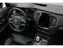Volvo XC90 T8 Twin Engine AWD Inscription Adaptieve Cruise Control met Pilot Assist | Harman Kardon audiosysteem | Elektrisch bedienbaar panoramisch schuif/-kanteldak | Elektrische voorstoelen met geheugen | Verwarmbare voorstoelen + stuurwiel | Park Assist voor + achter | 4-Zone Climate Control | Head-Up Display | 22'' Lichtmetalen wielen |