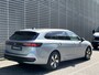 Volkswagen Passat Variant 1.5 eHybrid 204PK Business / Zwenkbare Trekhaak / Stuur + Stoelverwarming / Achteruitrijcamera / Head-Up Display / LED P4