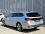 Volkswagen Passat Variant 1.5 eHybrid 204PK Business / Zwenkbare Trekhaak / Stuur + Stoelverwarming / Achteruitrijcamera / Head-Up Display / LED P4