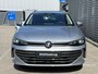 Volkswagen Passat Variant 1.5 eHybrid 204PK Business / Zwenkbare Trekhaak / Stuur + Stoelverwarming / Achteruitrijcamera / Head-Up Display / LED P4