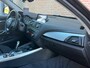BMW 1-Serie 118i Business AUTOMAAT 5 DEURS! Navi l Airco ECC l Stoelverwarming l PDC l TREKHAAK! Zeer mooi!