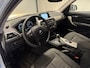 BMW 1-Serie 118i Corporate Lease Executive (CRUISE, NAVI, STOELVERWARMIING, PARKEERSENSOREN, GOED ONDERHOUDEN)