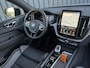 Volvo XC60 2.0 T6 Plug-in hybrid AWD Plus Black Edition | Harman/ Kardon | 360 Camera | Blind Spot | Panodak | Trekhaak wegkl. | Prijs Rijklaar!!