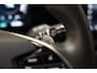Kia Niro EV e-Niro DynamicLine 64.8 kWh 3-fase [ Navi Adpt.cruise Camera Stoel-en stuurverwarming ]