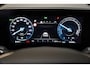Kia Niro EV e-Niro DynamicLine 64.8 kWh 3-fase [ Navi Adpt.cruise Camera Stoel-en stuurverwarming ]