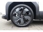 Toyota Urban Cruiser EXECUTIVE 61KWH PANODAK JBL-AUDIO 360°CAMERA 19"LM-VELGEN LED-PRISMA STOEL/STUURVERWARMING DIRECT LEVERBAAR!