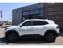 Toyota Urban Cruiser EXECUTIVE 61KWH PANODAK JBL-AUDIO 360°CAMERA 19"LM-VELGEN LED-PRISMA STOEL/STUURVERWARMING DIRECT LEVERBAAR!
