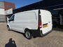 Mercedes-Benz Vito 109 CDI Functional Lang Mercedes-Benz Vito 2018 – Betrouwbare en Comfortabele Bedrijfswagen | Origineel Nederlands | Airco |