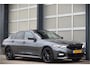 BMW 3-Serie 330e High Executive M-Sport | Dakje | HUD | Trekhaak | Bomvol