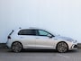 Volkswagen Golf 2.0 TSI GTI | Leder | Stoel koeling/verwarming | Camera | Harman Kardon | Panoramadak | Elektrisch verstelbare stoelen met geheugen |
