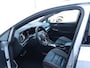 Volkswagen Golf 2.0 TSI GTI | Leder | Stoel koeling/verwarming | Camera | Harman Kardon | Panoramadak | Elektrisch verstelbare stoelen met geheugen |