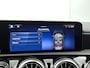 Mercedes-Benz A-klasse 250 e AMG Nightpakket Plug-In Hybride | Panoramadak | Burmester® | Sfeerverlichting | Keyless Go | CarPlay | Parkeerpakket met Camera | Inclusief 24 maanden Mercedes-Benz Certified garantie voor Europa.