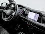 Volkswagen Golf 1.5 eTSI 130pk DSG R-Line · Apple/Android Car Play · Navigatie · P-Sensoren · Sfeerverlichting · Getint Glas · 17'' Inch · Garantie t/m 12-02-2028 of 100.000km