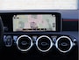 Mercedes-Benz A-klasse 180 AMG Line Automaat Stoelverwarming | 18" | CarPlay | Camera | Sportstoelen