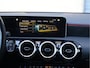 Mercedes-Benz A-klasse 180 AMG Line Automaat Stoelverwarming | 18" | CarPlay | Camera | Sportstoelen