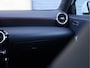 Mercedes-Benz A-klasse 180 AMG Line Automaat Stoelverwarming | 18" | CarPlay | Camera | Sportstoelen
