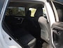 Toyota RAV4 2.5 Hybrid AWD Active | Camera | Trekhaak 1650 trek gewicht | Apple Carplay | Navi | Cruise Control | NL-Auto |